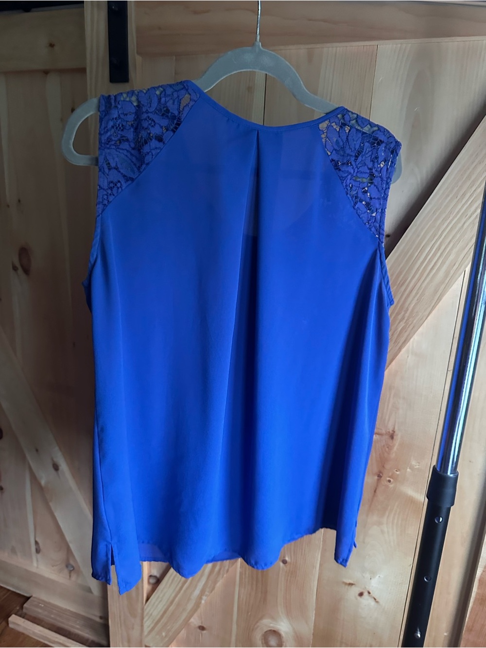 Mossimo Cobalt Blue Lace Shoulder Sleeveless Camisole - Picture 3 of 4